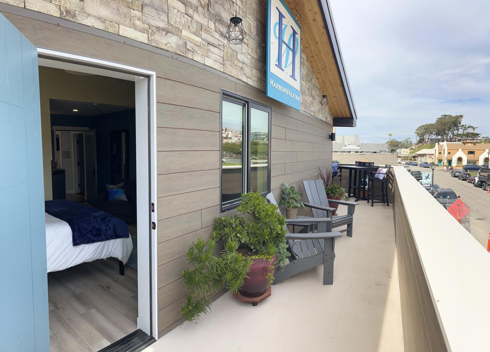 מורו ביי Harborwalk Inn מראה חיצוני תמונה